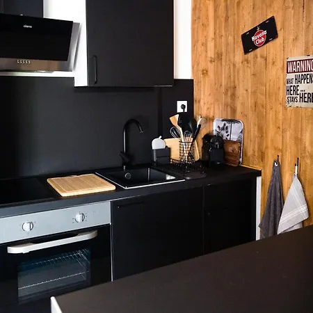 Nest - Center